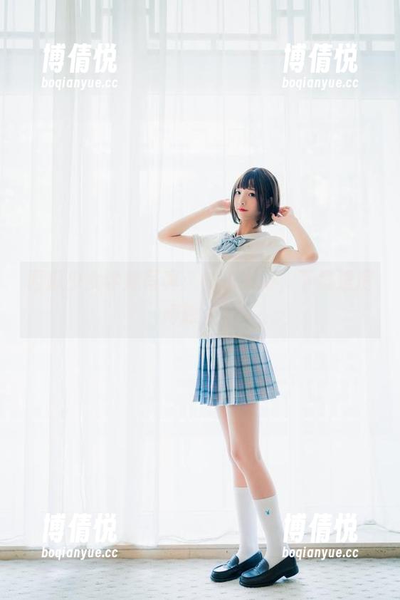 西瓜少女学妹写真：快乐太好，下载速度得跟上！