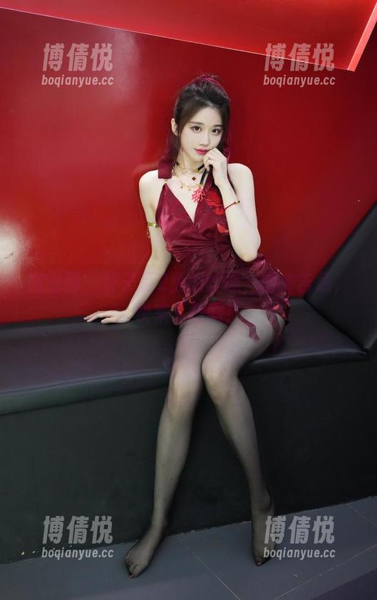 微密圈 - 轩子巨2兔的丝袜，图库告急，快来下载啊！