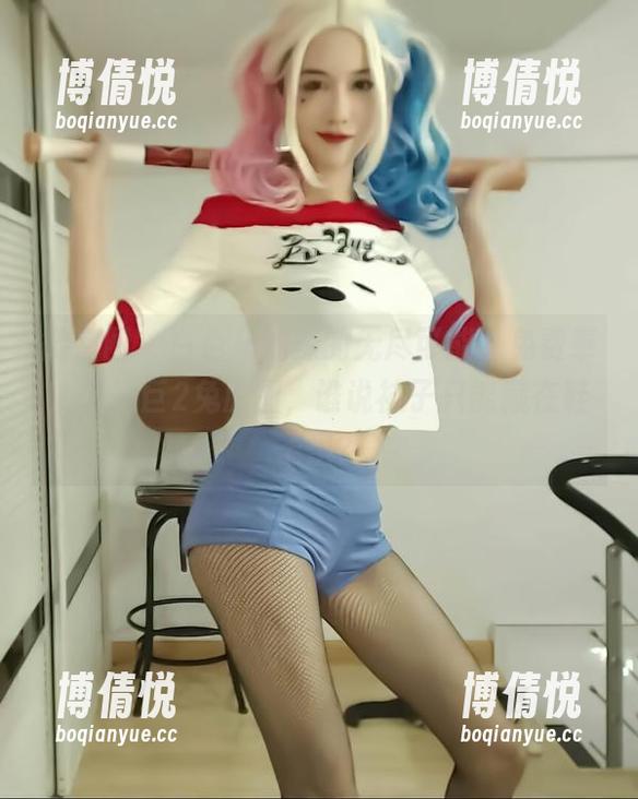 微密圈 - 白色马油袜的无尽可能，免费奉上轩子巨2兔原图，谁说袜子只能藏在鞋子里？