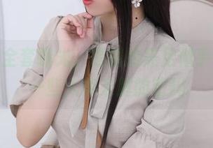 鹿野希全套曝光，原图的美足似乎包含着一些人类未解的密码
